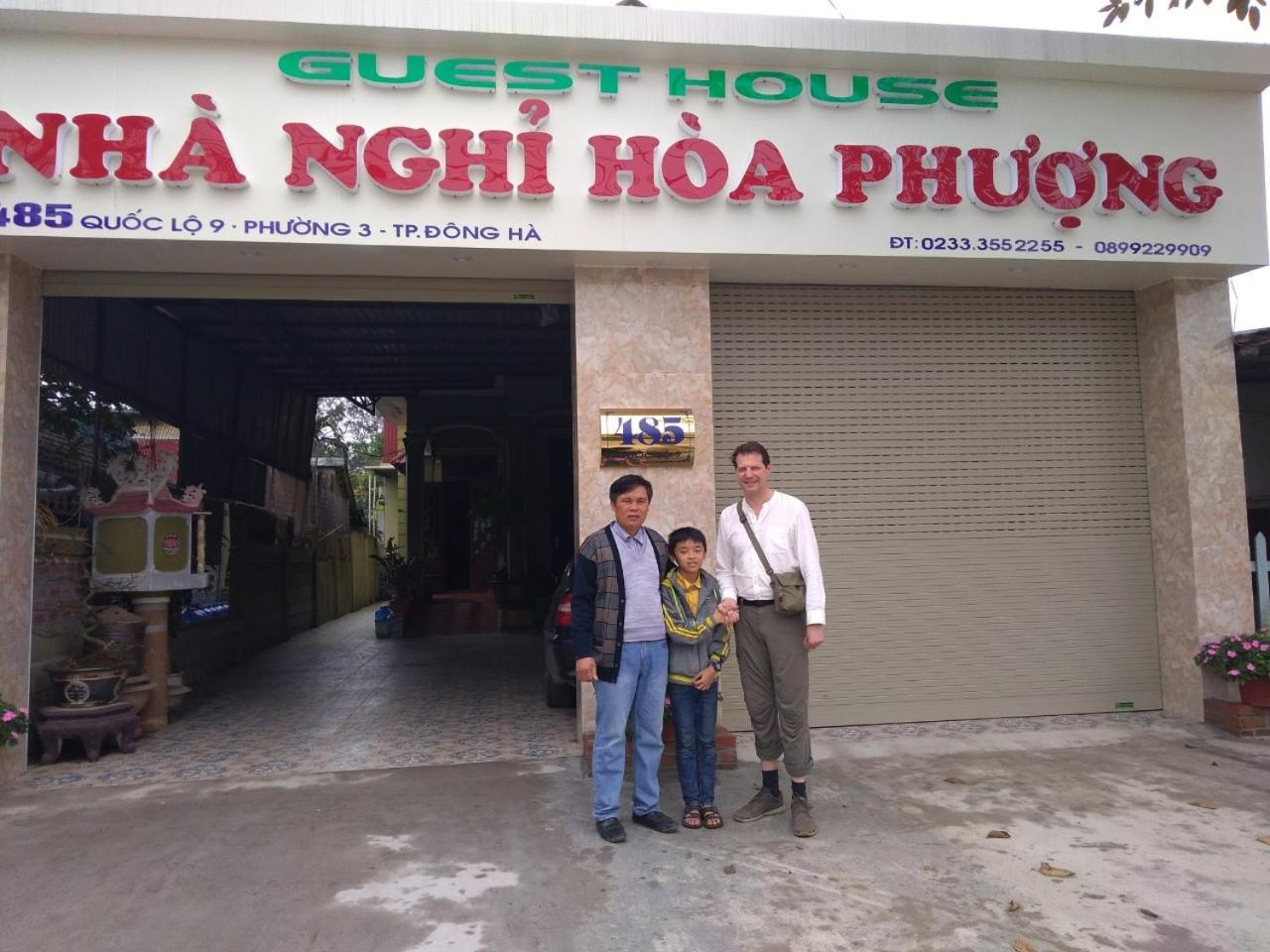 Hoa Phuong Guesthouse Dong Ha Exterior photo